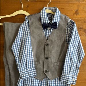 IZOD Gray Vest and Blue Checkered 4 Piece Suit